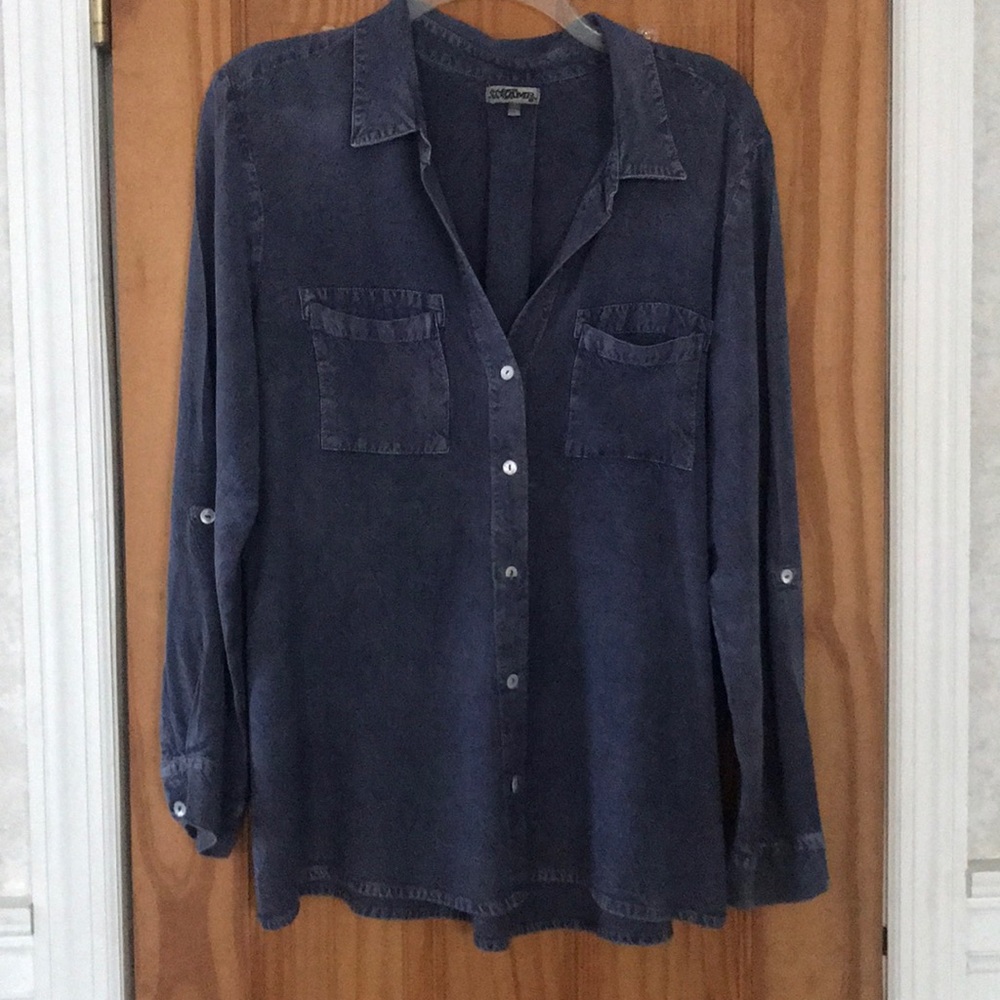Tramp Button-up Blue Blouse Large